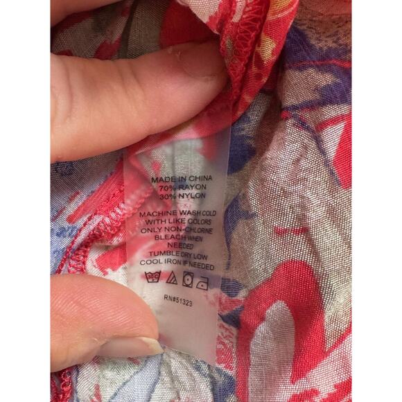 Vince Camuto Shirt Womens Medium Multicolor Floral Sheer Button Front Tie Hem - Picture 8 of 9